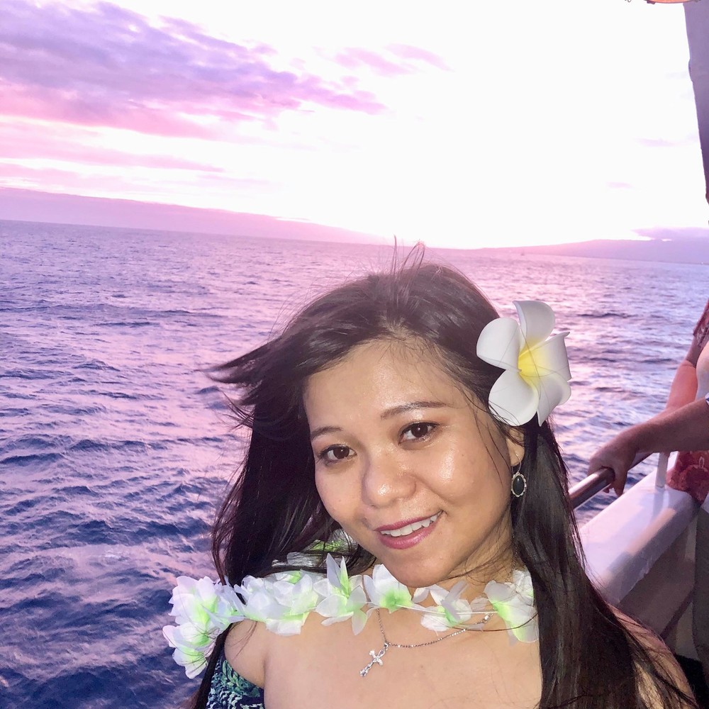 Meet your Posher, Nhung